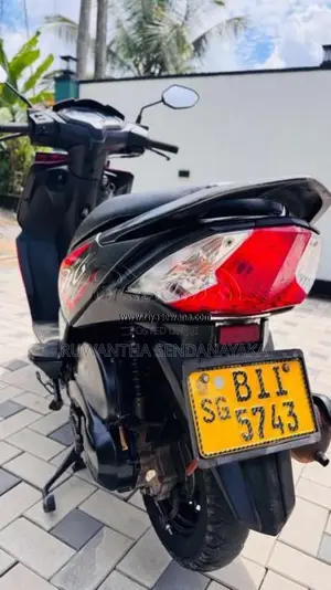 Honda Dio 2019 Motorbike (Used)