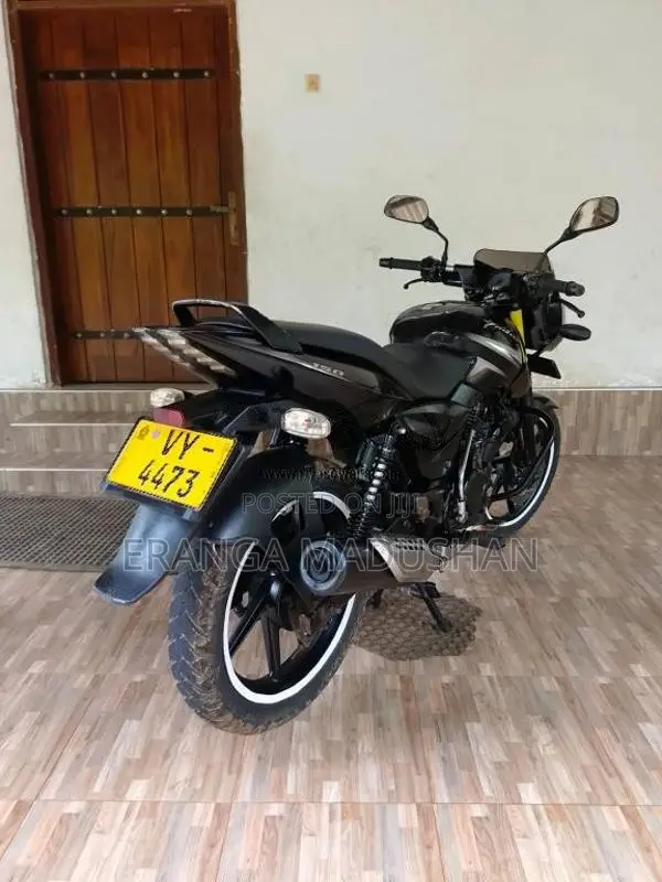 Bajaj Pulsar 150 2010 Motorbike (Used)