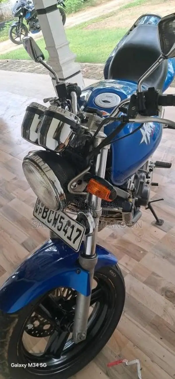 Honda Hornet 2015 Motorbike (Used)