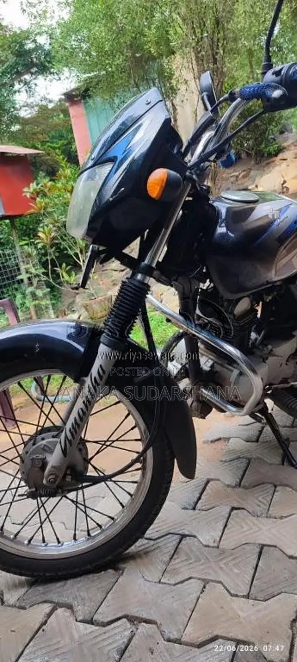 Bajaj CT-100 2018 Motorbike (Used)