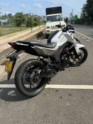 Honda CB Hornet 2017 Motorbike (Used)