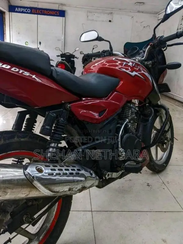 Bajaj Pulsar 150 2006 Motorbike (Used)