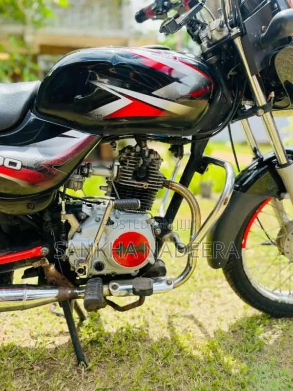 Bajaj CT-100 2016 Motorbike (Used)
