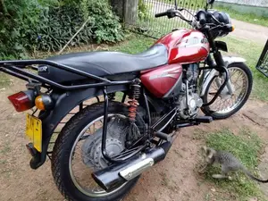 Bajaj Boxer 2012 Motorbike (Used)