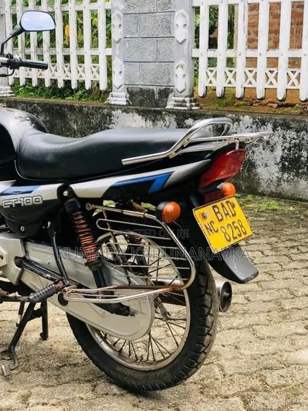Bajaj CT-100 2013 Motorbike (Used)