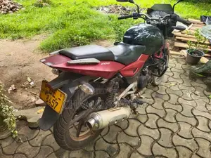 Bajaj Pulsar 200 2008 Motorbike (Used)