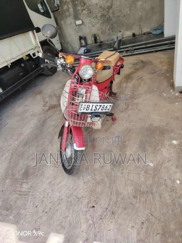 Honda MD 90 2021 Motorbike (Used)