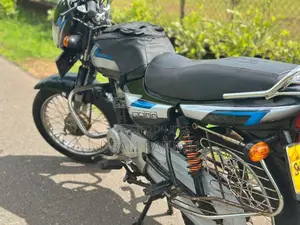 Bajaj CT-100 2010 Motorbike (Used)