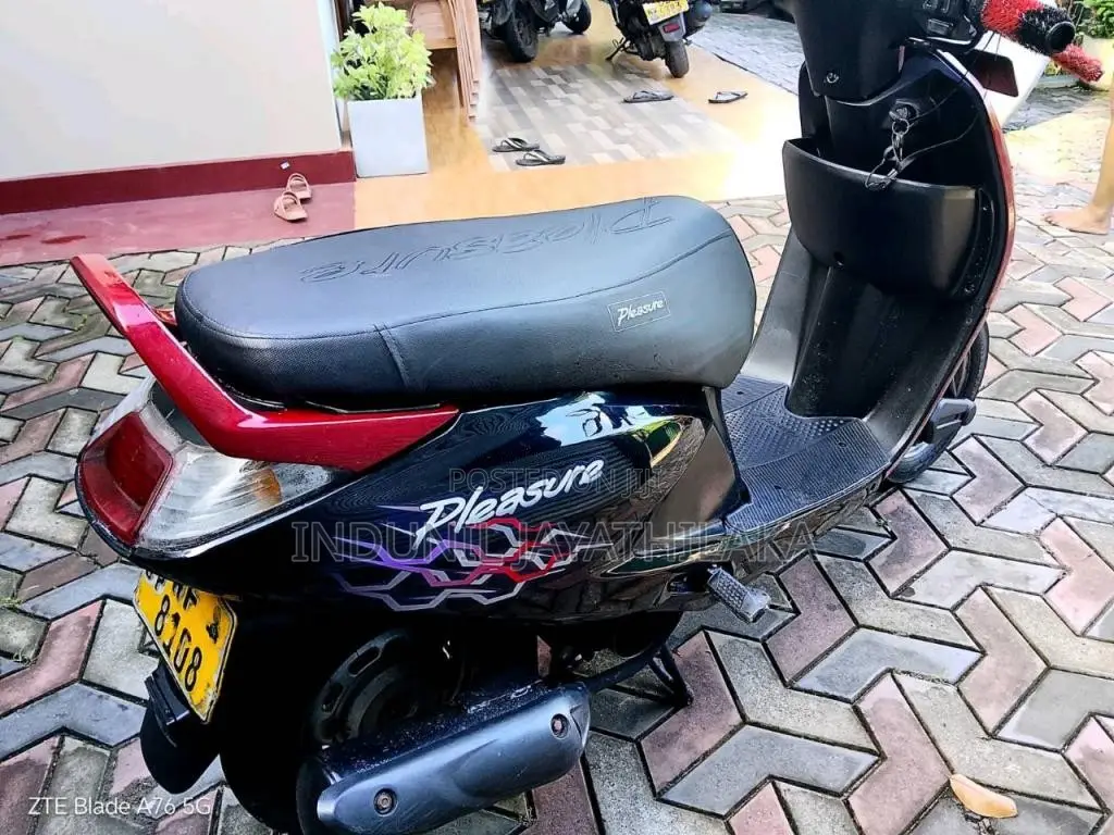 Hero Pleasure 2011 Motorbike (Used)