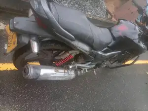 Hero Hunk 2010 Motorbike (Used)