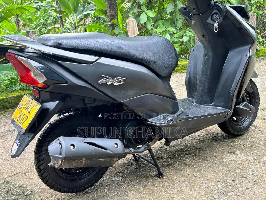 Honda Dio 2013 Motorbike (Used)