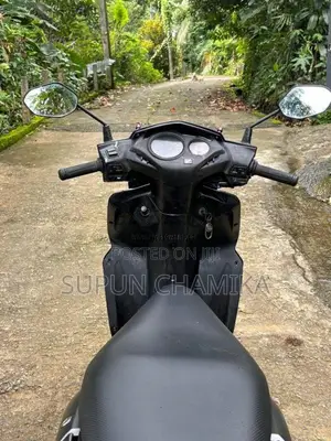 Honda Dio 2013 Motorbike (Used)