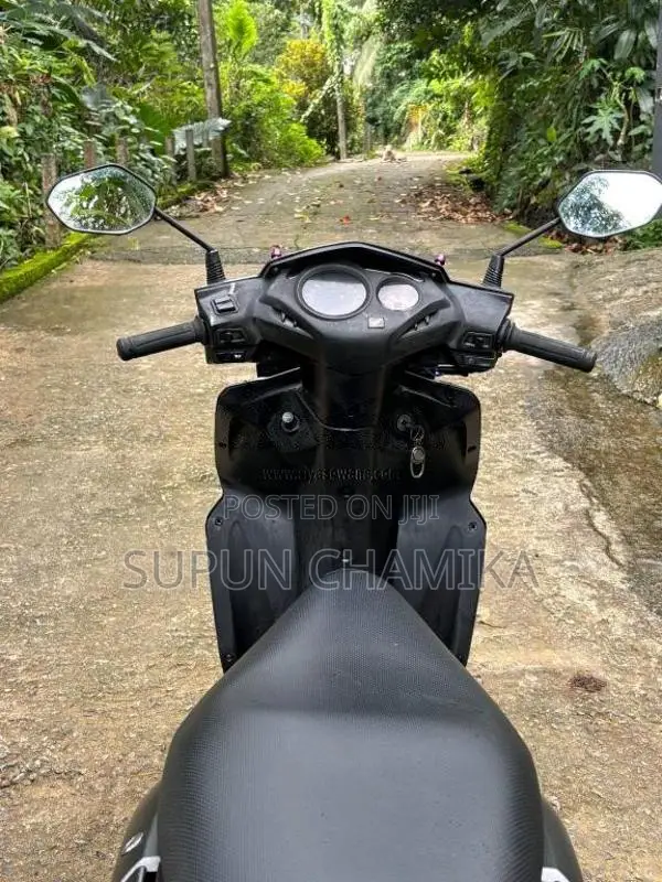 Honda Dio 2013 Motorbike (Used)