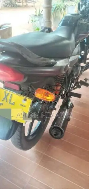 Bajaj Platina 2012 Motorbike (Used)