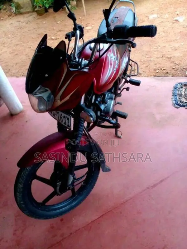 Bajaj Discover 2011 Motorbike (Used)