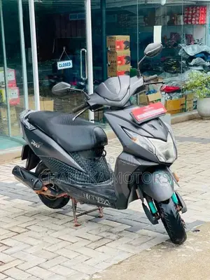 Honda Dio Dx 2019 Motorbike (Used)