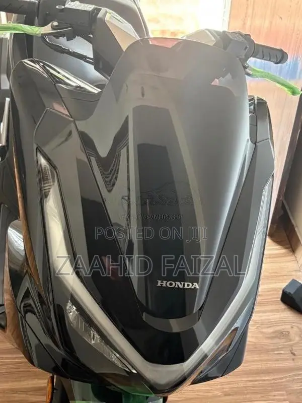 Honda PCX 125 2025 Motorbike Brand New