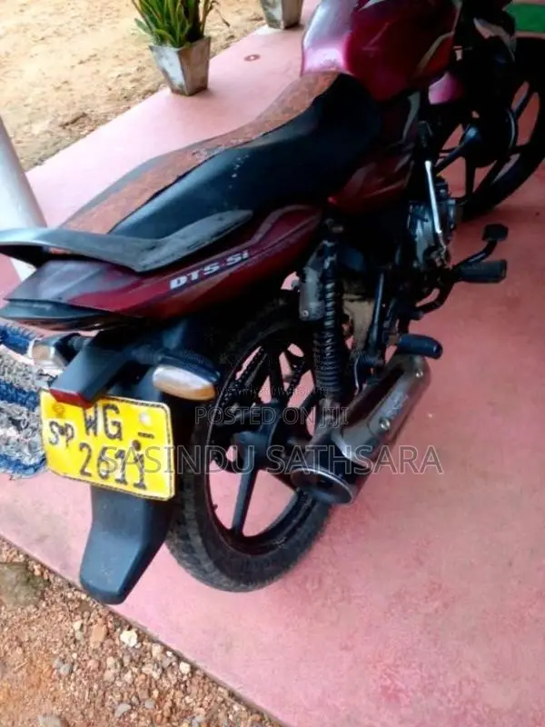 Bajaj Discover 2011 Motorbike (Used)