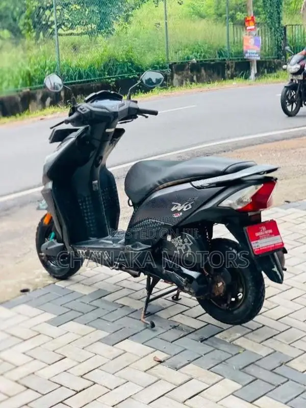 Honda Dio Dx 2019 Motorbike (Used)