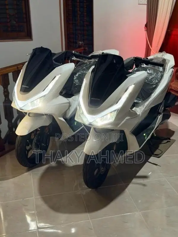 Honda Pcx 160 2026 Motorbike Brand New