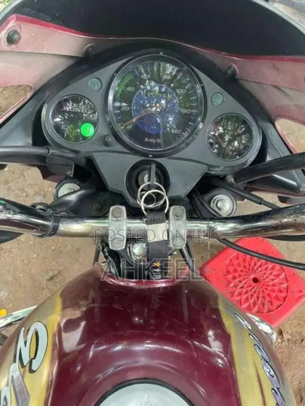 Hero-Honda Glamour 2008 Motorbike (Used)