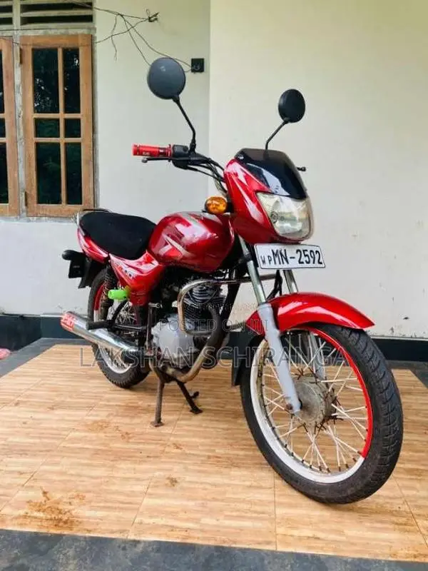 Bajaj CT-100 2005 Motorbike (Used)