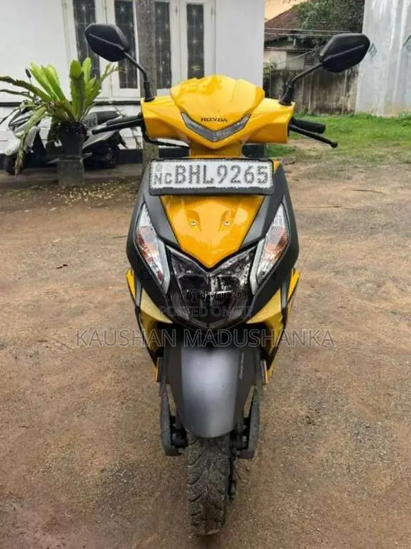 Honda Dio 2018 Motorbike (Used)