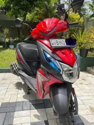 Honda Dio 2019 Motorbike (Used)