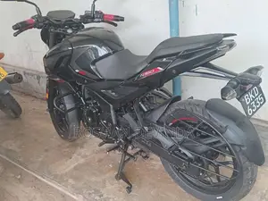 Bajaj Pulsar 2025 Motorbike (Used)