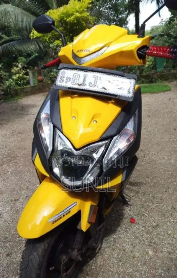 Honda Dio 2019 Motorbike (Used)