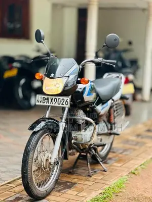 Bajaj CT-100 2014 Motorbike (Used)