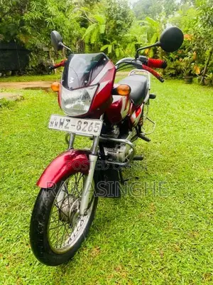 Bajaj CT-100 2011 Motorbike (Used)