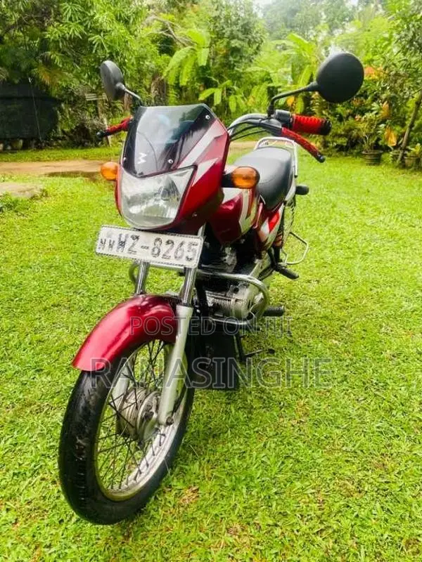 Bajaj CT-100 2011 Motorbike (Used)