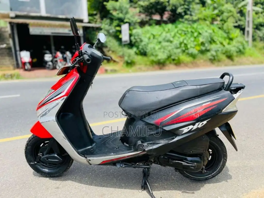 Honda Dio 2011 Motorbike (Used)