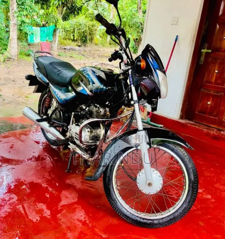 Bajaj CT-100 2016 Motorbike (Used)