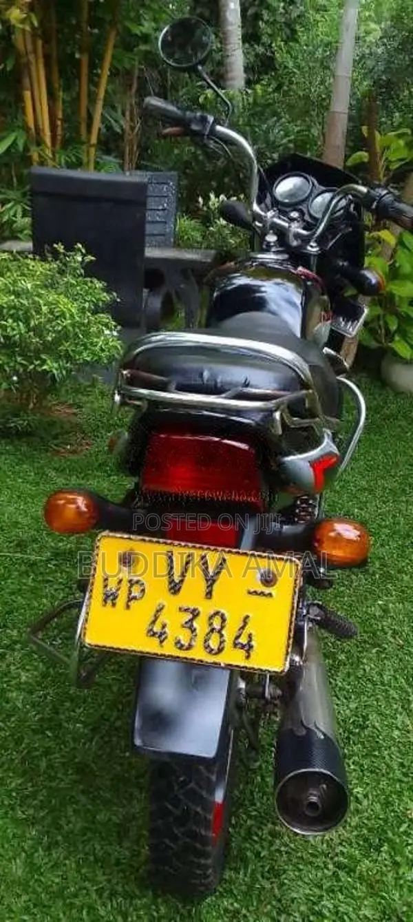 Bajaj CT-100 2010 Motorbike (Used)