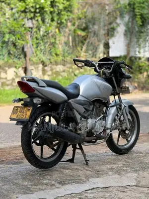 TVS Apache 2009 Motorbike (Used)