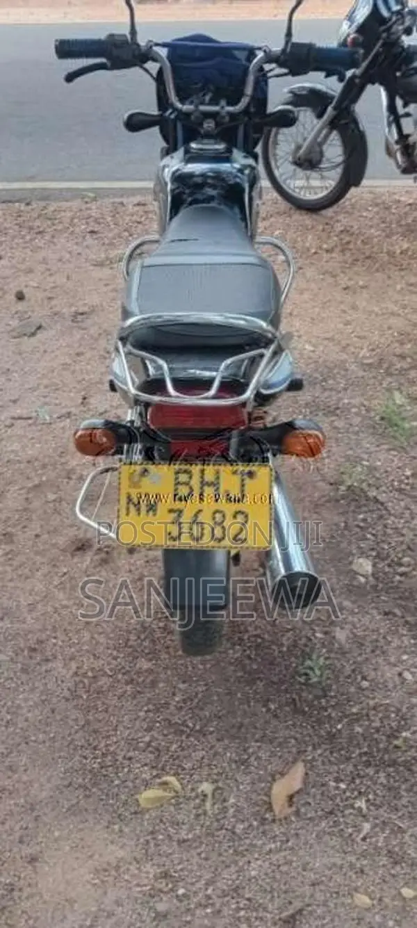 Bajaj CT-100 2018 Motorbike (Used)