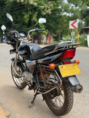 Bajaj CT-100 2014 Motorbike (Used)