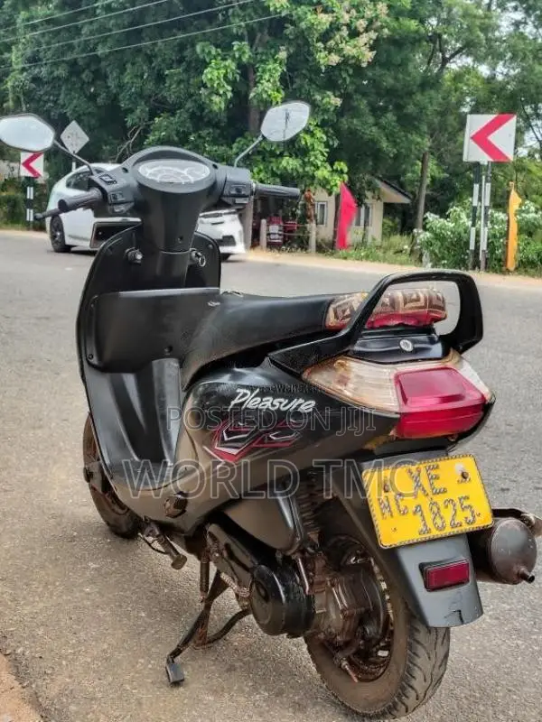 Hero Pleasure 2011 Motorbike (Used)