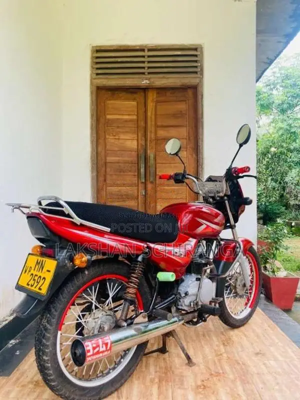 Bajaj CT-100 2005 Motorbike (Used)