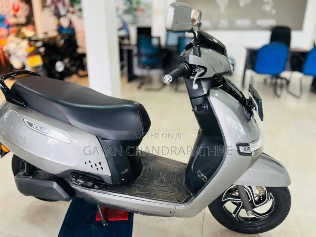 TVS I Qube 2025 Motorbike (Used)