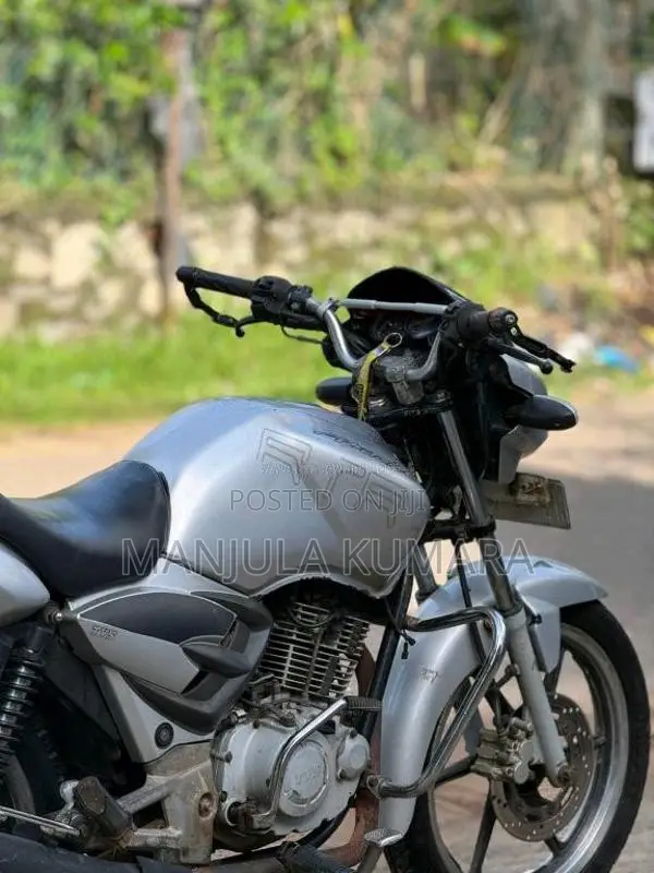 TVS Apache 2009 Motorbike (Used)