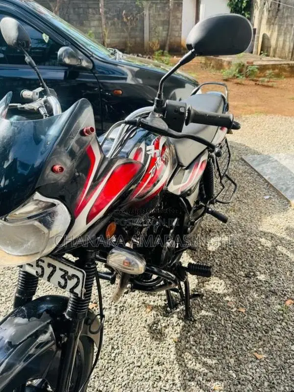 Bajaj Discover 2011 Motorbike (Used)
