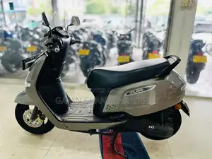 TVS I Qube 2025 Motorbike (Used)