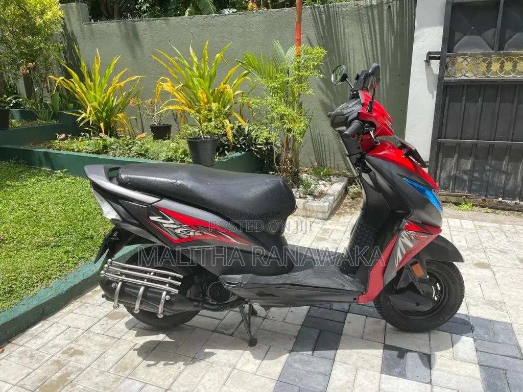 Honda Dio 2019 Motorbike (Used)