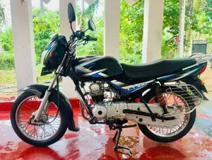 Bajaj CT-100 2016 Motorbike (Used)