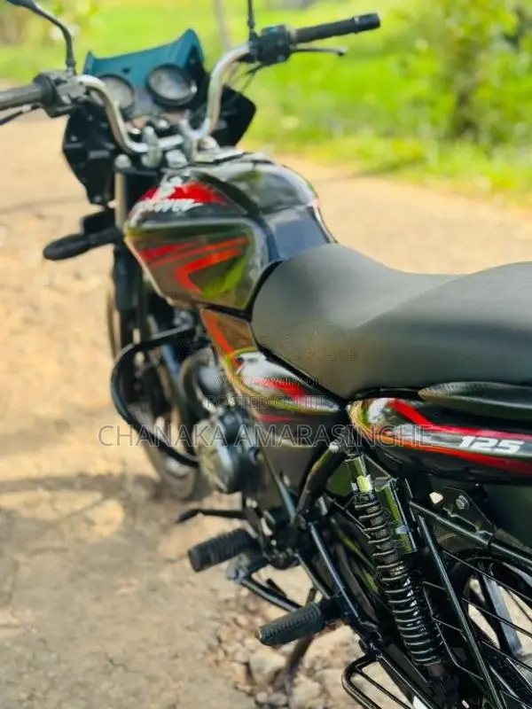 Bajaj Discover 2012 Motorbike (Used)