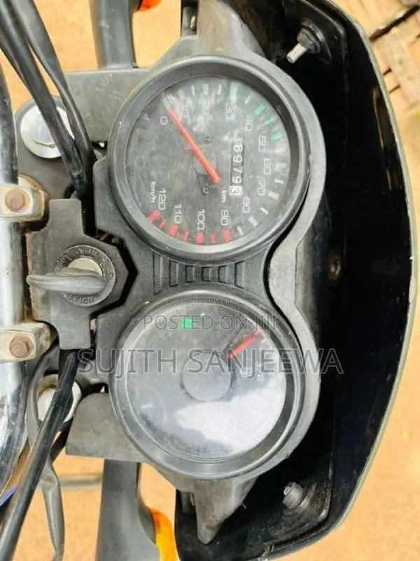 Bajaj CT-100 2005 Motorbike (Used)