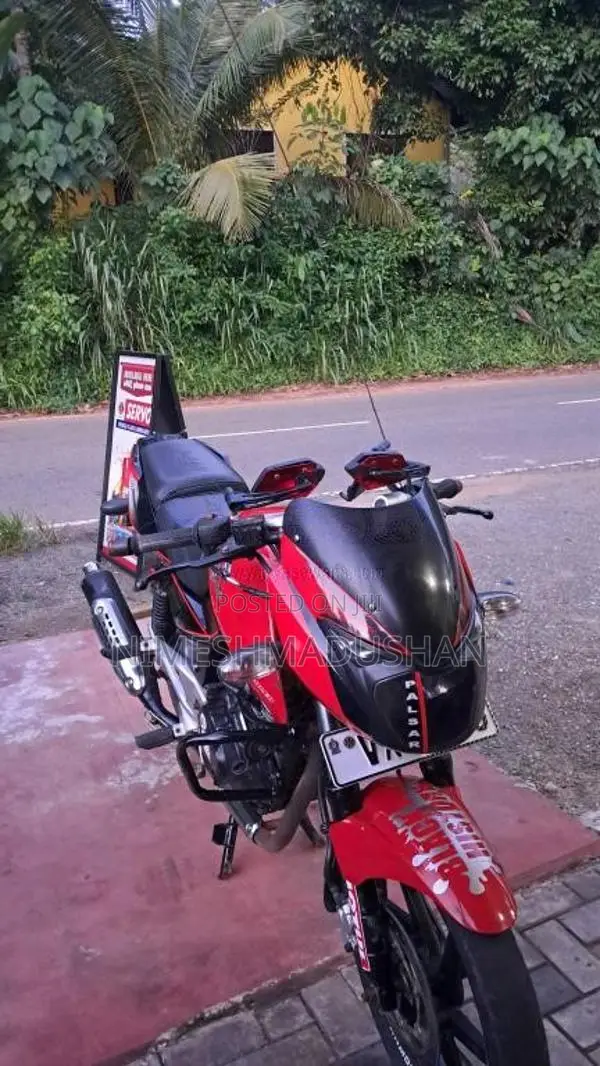 Bajaj Pulsar 2010 Motorbike (Used)